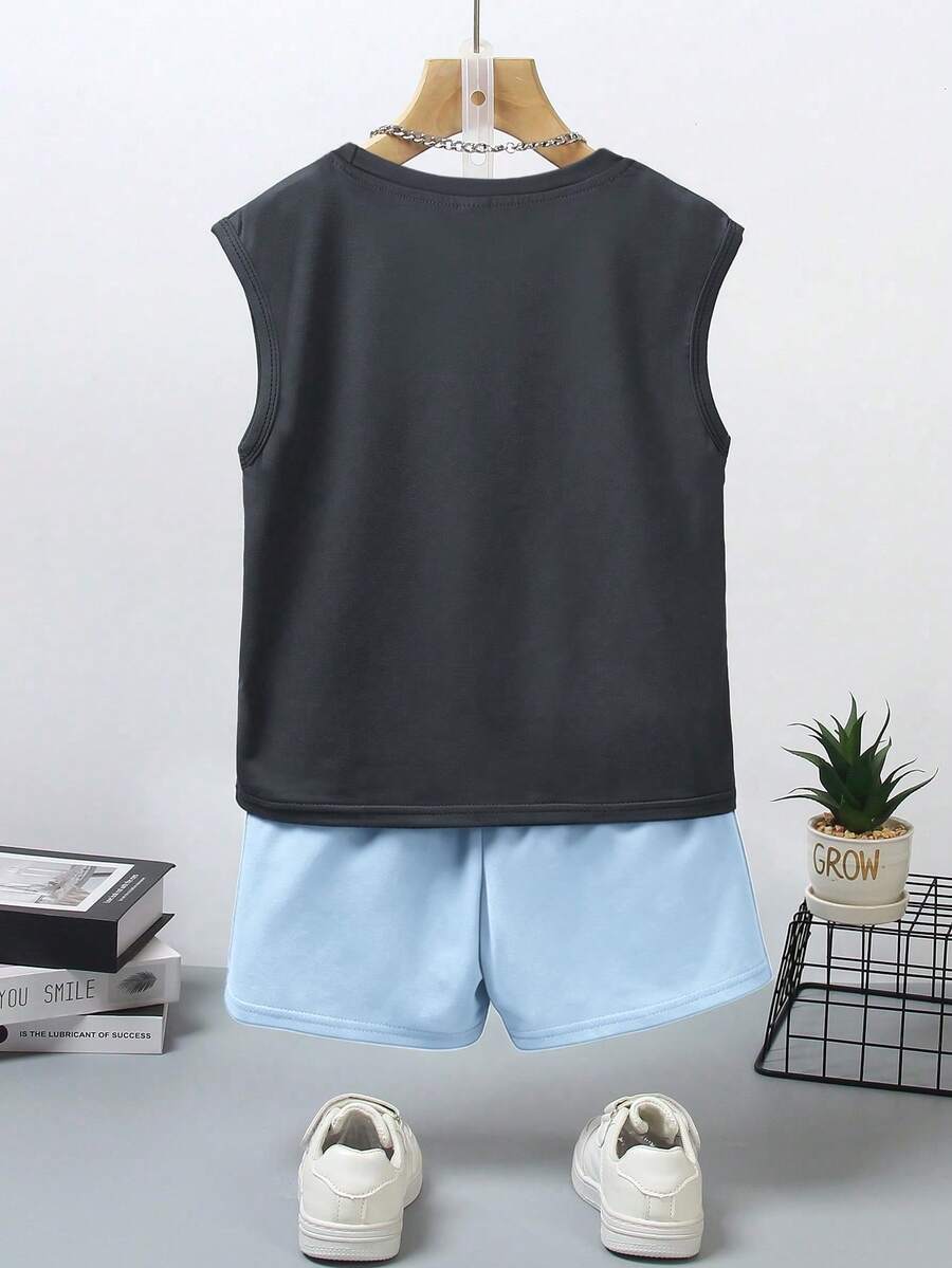 Sleeveless Tank Top & Coconut Tree Print Shorts Set