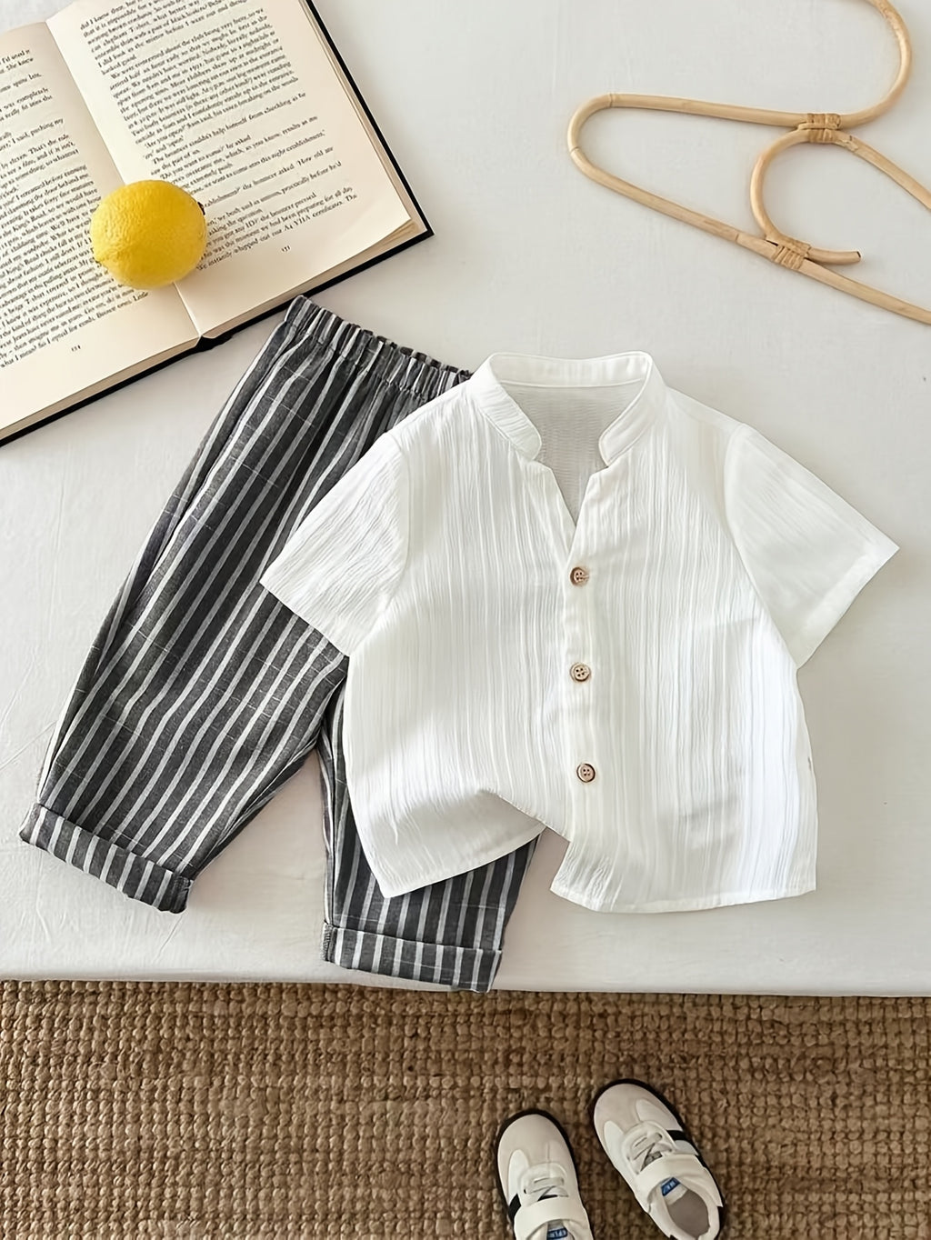 Stand‑Collar Crinkle Short‑Sleeve Shirt & Striped Roll‑Up Long Pants Set