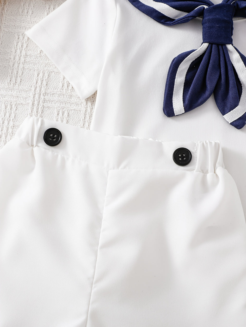 Short‑Sleeve Top & Shorts Set with Bear Embroidery