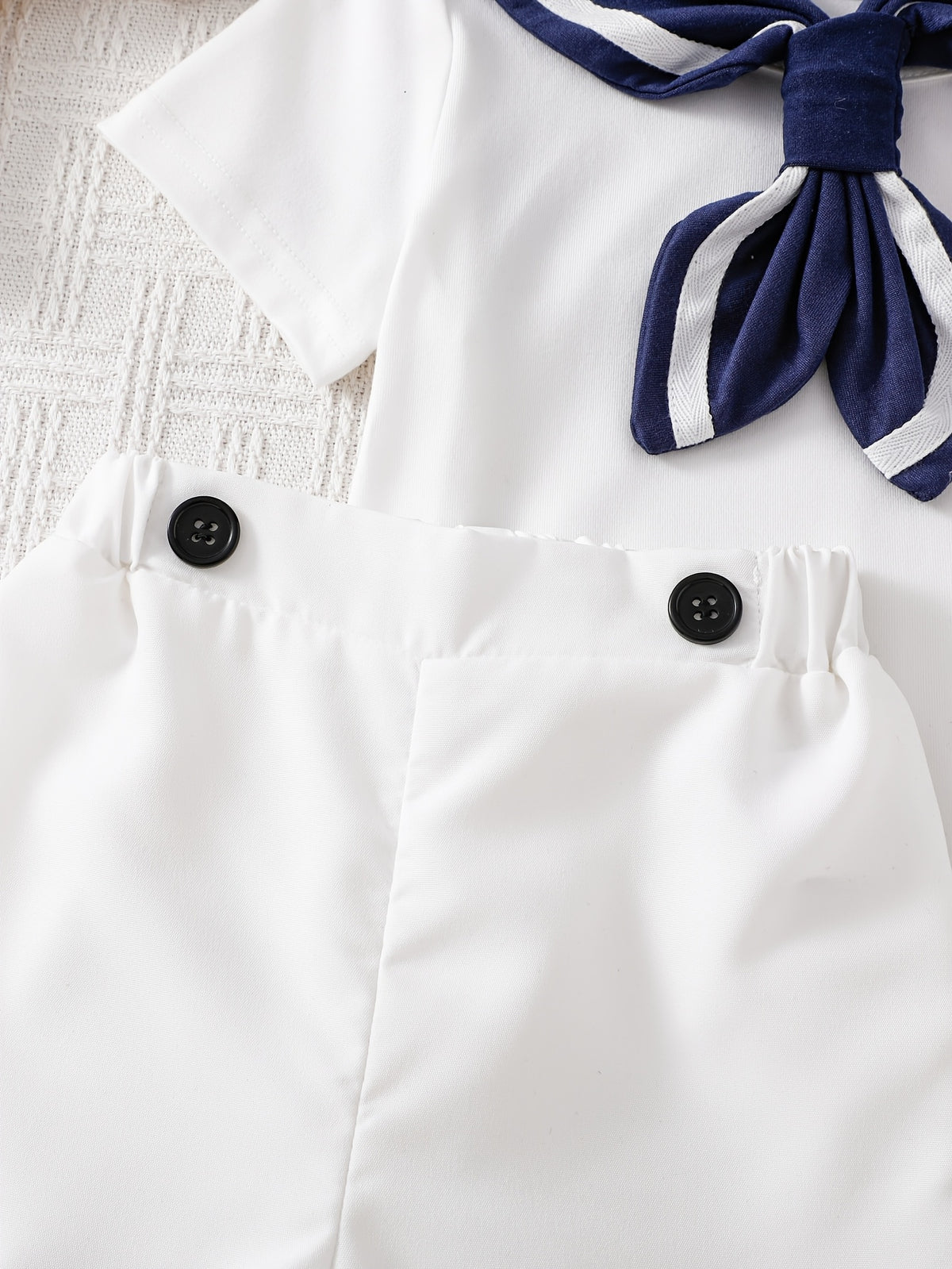 Short‑Sleeve Top & Shorts Set with Bear Embroidery