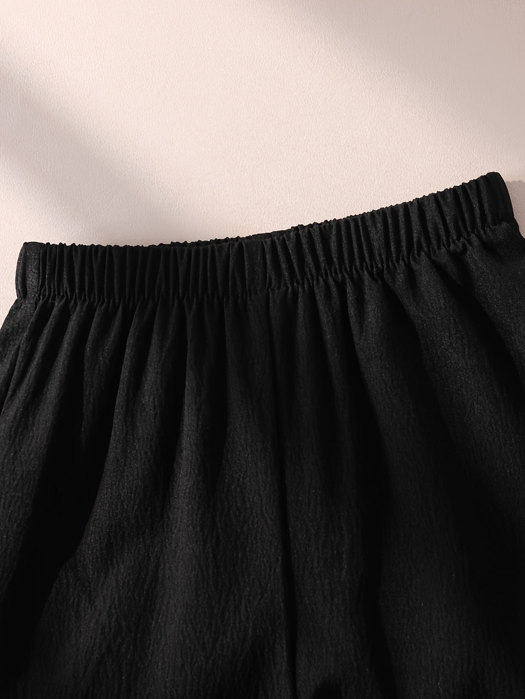Textured Short‑Sleeve Polo Shirt & Casual Black Shorts Set