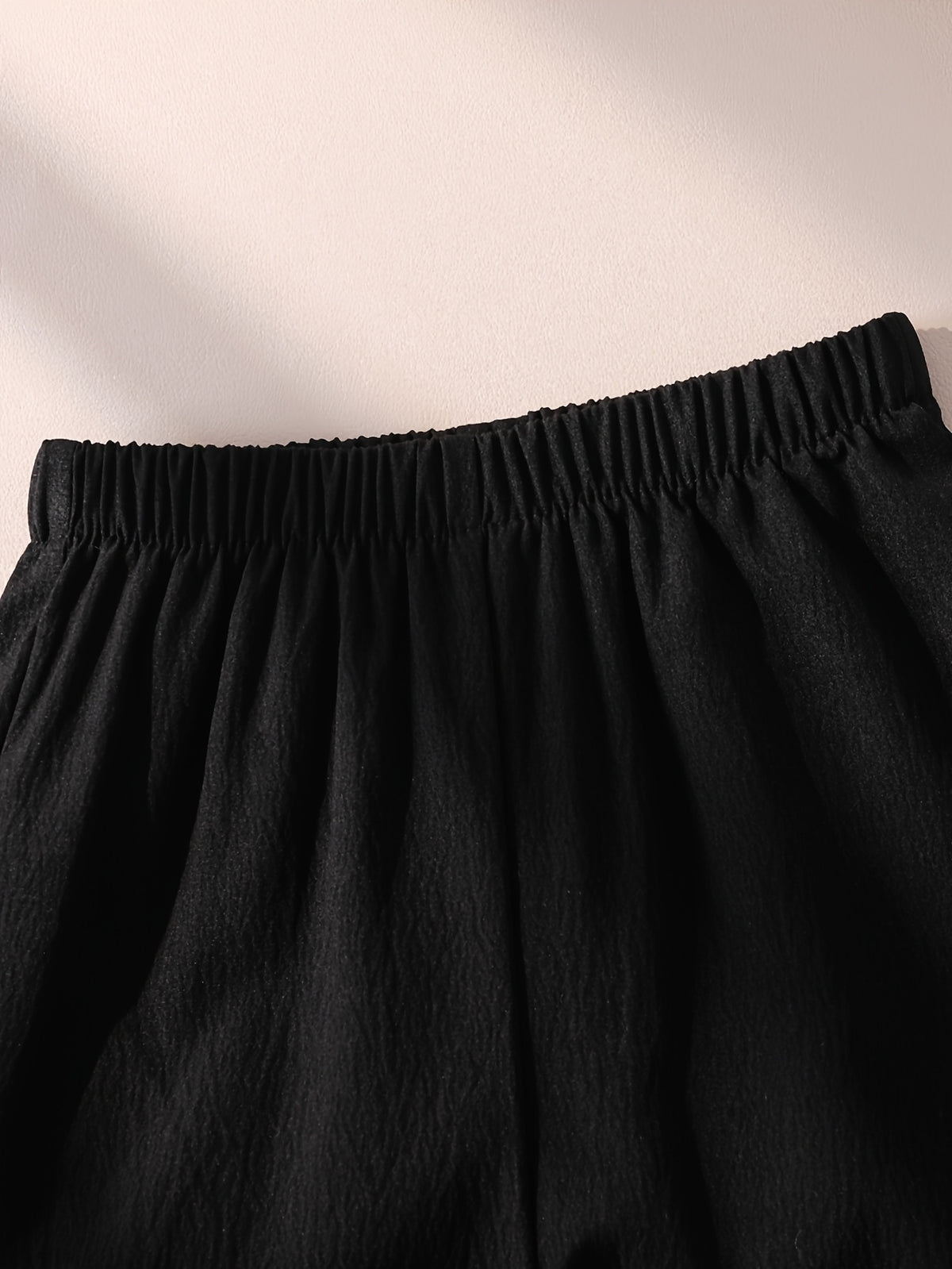 Textured Short‑Sleeve Polo Shirt & Casual Black Shorts Set