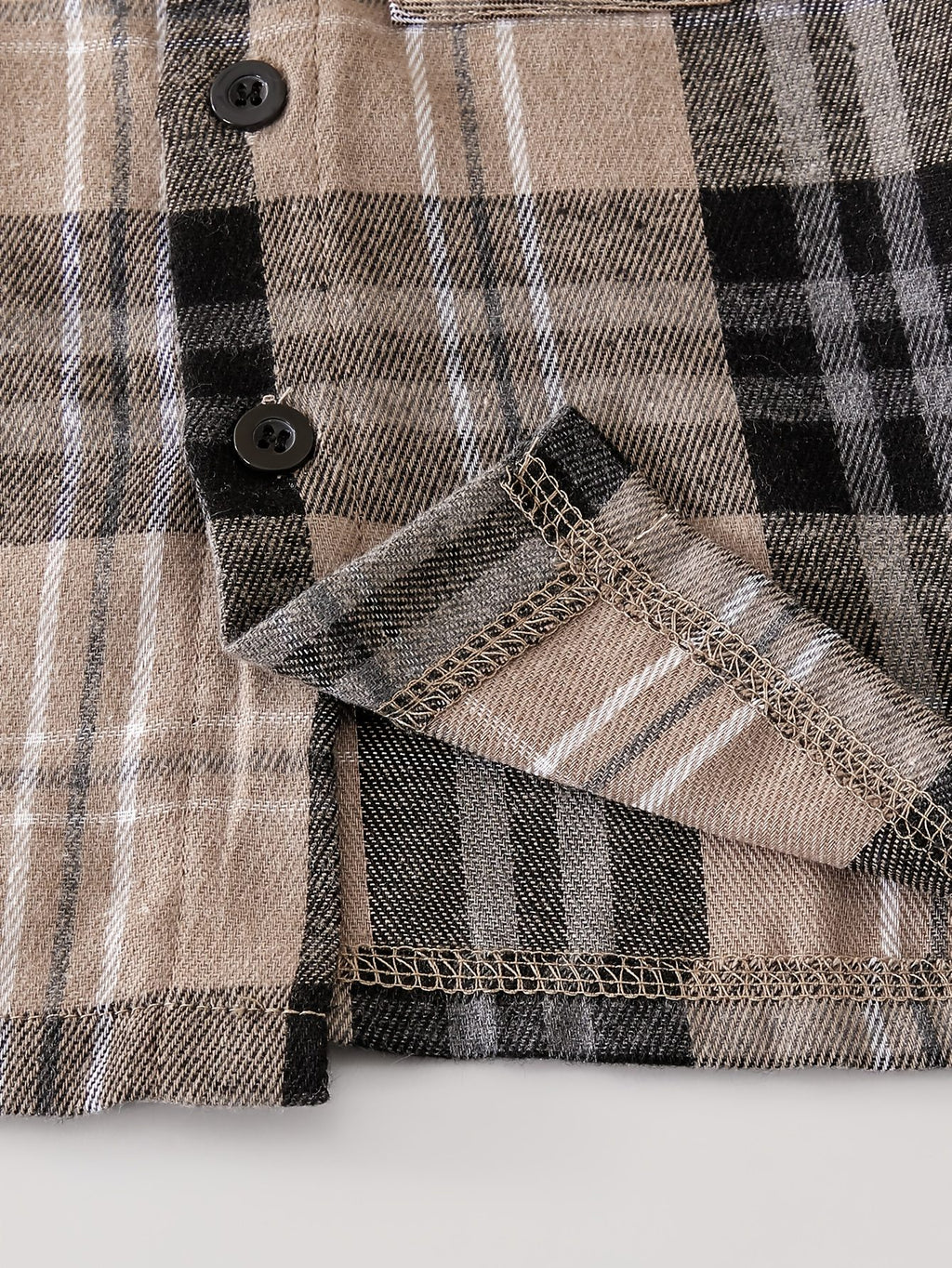 Short‑Sleeve Plaid Button‑Down Shirt & Solid Black Shorts Set
